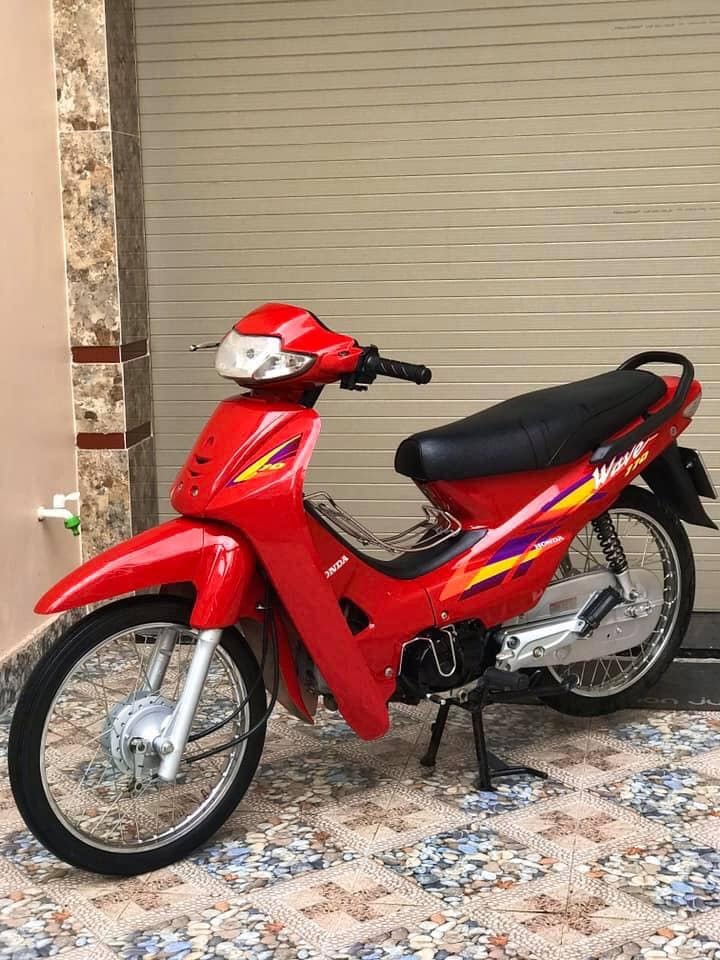 Cận cảnh Honda Wave độ kiểng trị giá 200 triệu VNĐ của biker Sài Gòn   MuasamXecom